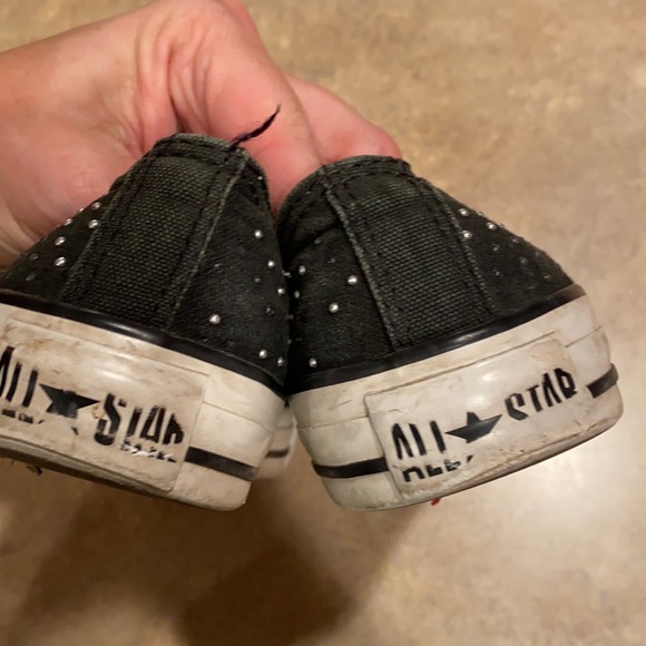 Women’s Converse shoes size 6 - Picture 6 of 10